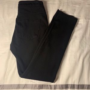 live r pool jeans
